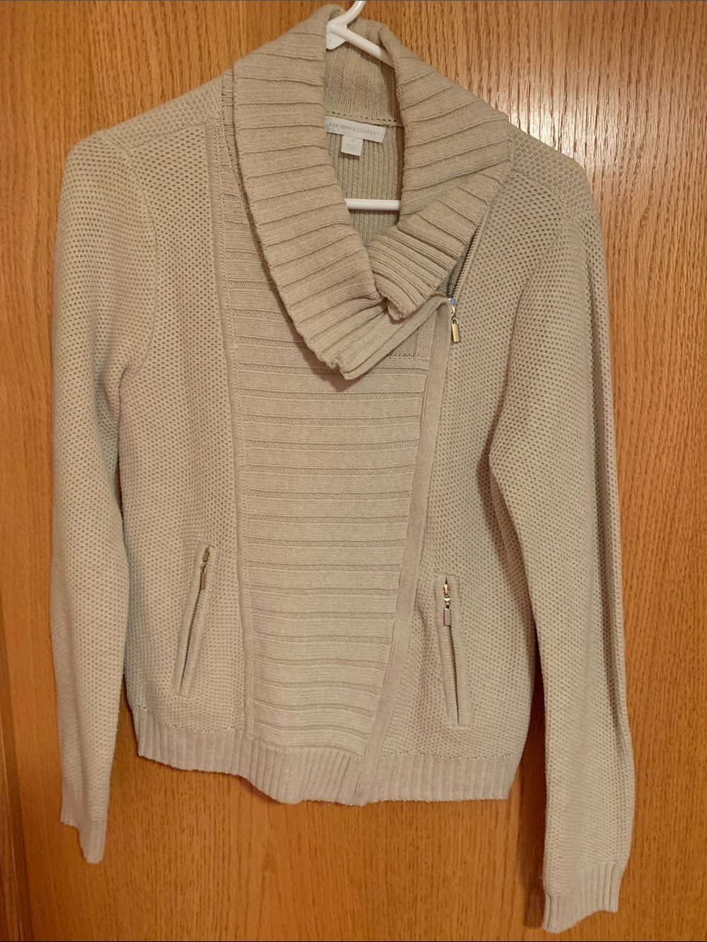 New York & Company Cream Shawl-Collar Zip Cardigan